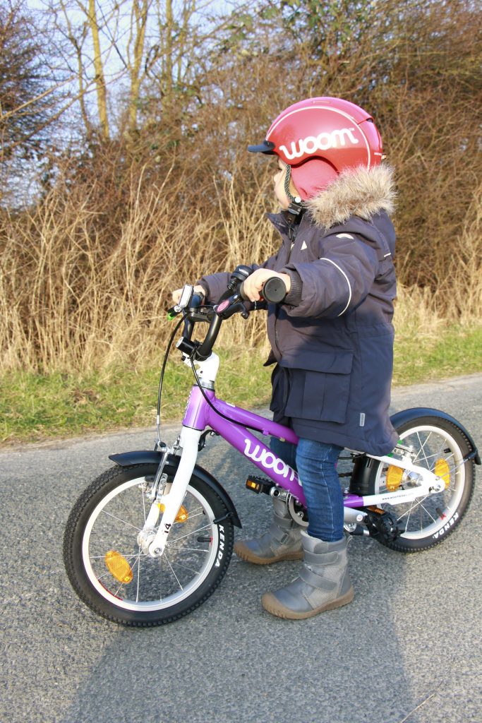 Radfahren lernen: Tipps und das Kinderfahrrad woom 2 Test