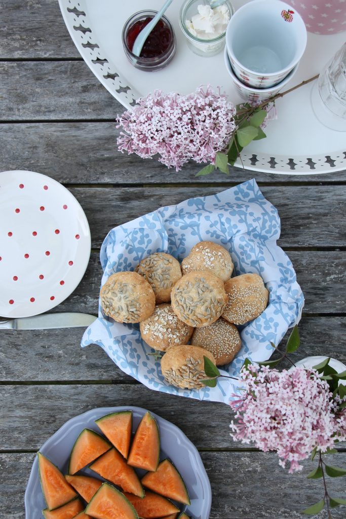 Brötchen ohne Hefe backen: Schnelle Quarkbrötchen - Lavendelblog