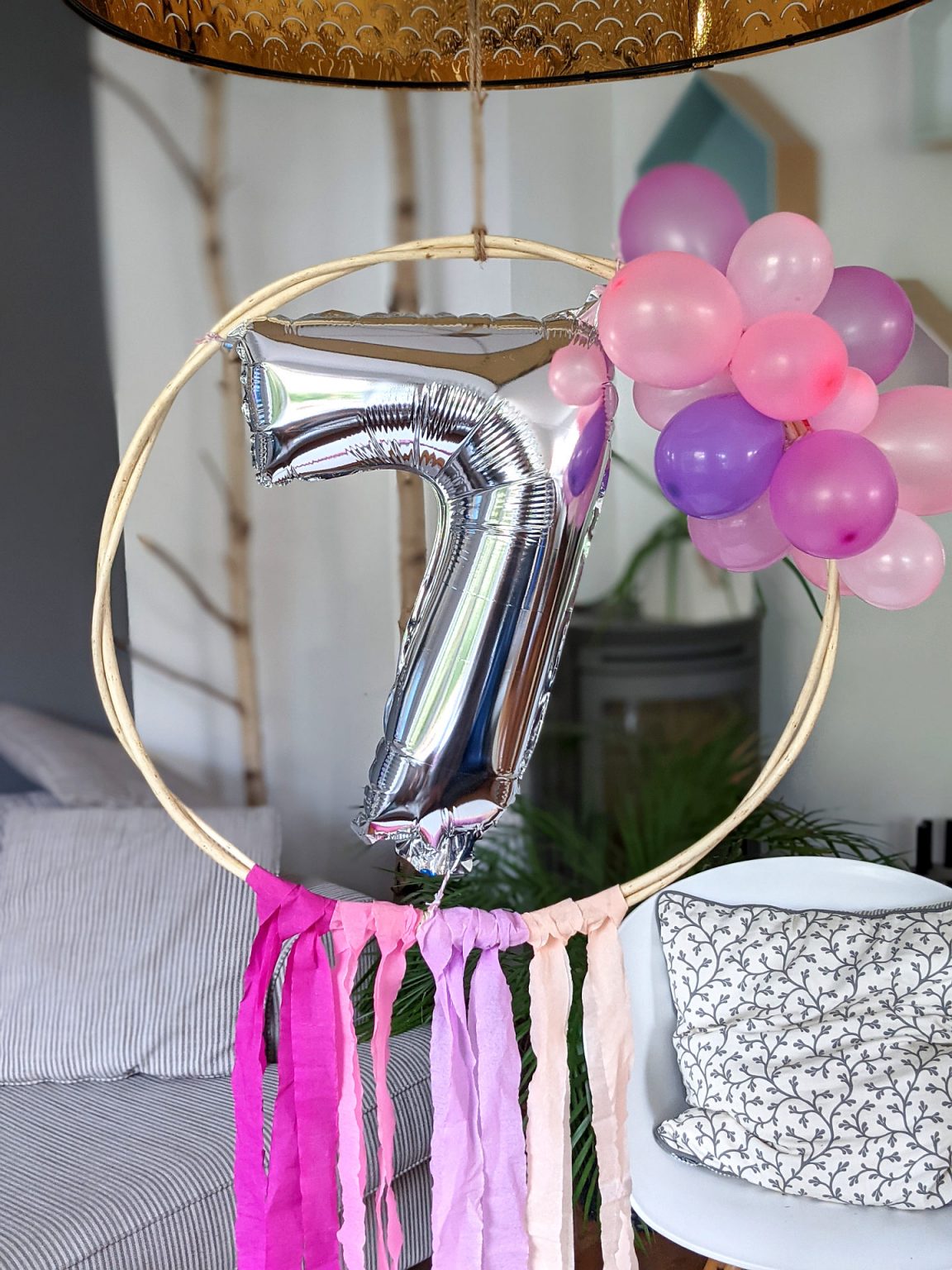 DIY: Luftballon-Reifen basteln als Geburtstagsdeko - Lavendelblog