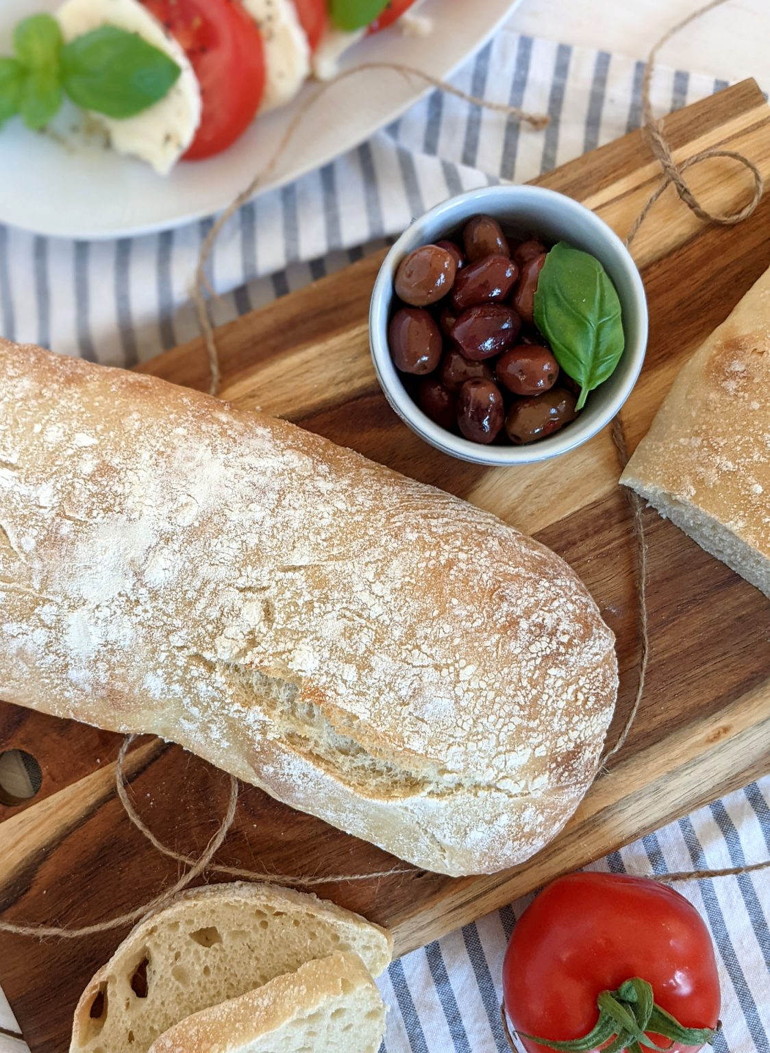 Rezept: Italienisches Weißbrot mit Olivenöl - Lavendelblog