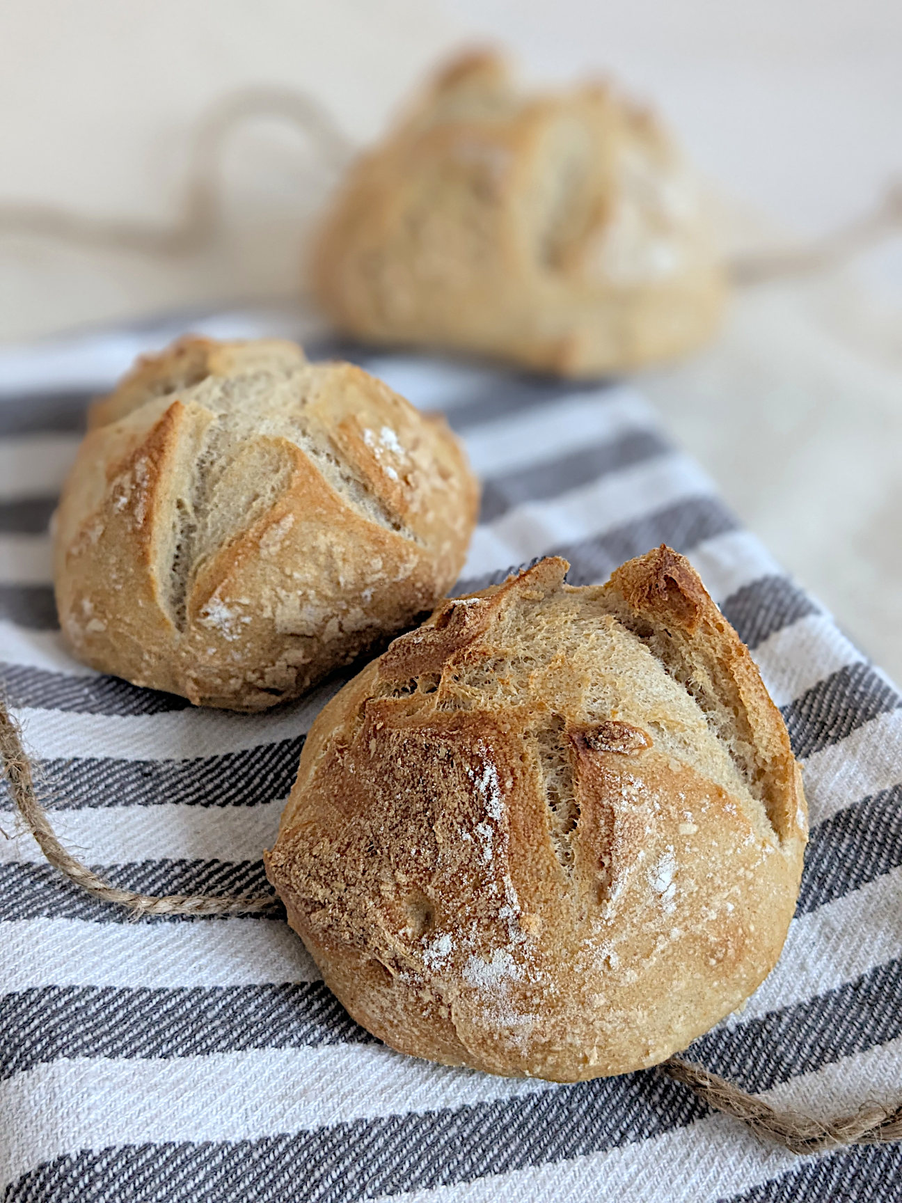 Buttermilchbrötchen Rezept